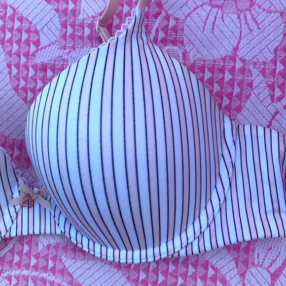 Body by Victoria- NWOT- Perfect Shape Bra- 34C- Smooth in Pink Stripes - Picture 9 of 17
